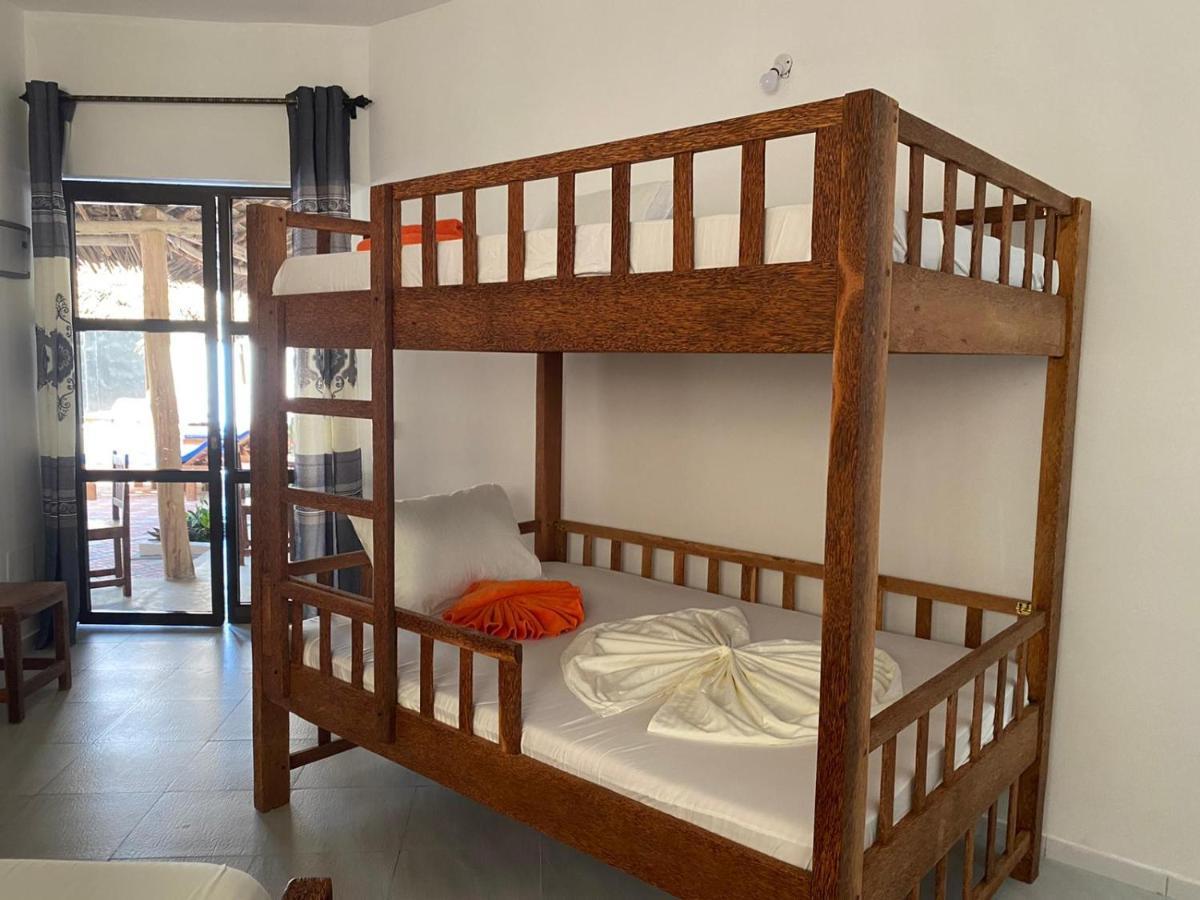Amani Hotel Паже Екстериор снимка